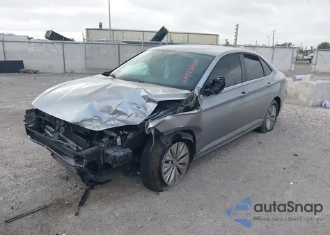 2019 Volkswagen Jetta S/Se/R-Line z USA, uszkodzony, nr VIN 3VWCB7BU9KM232514